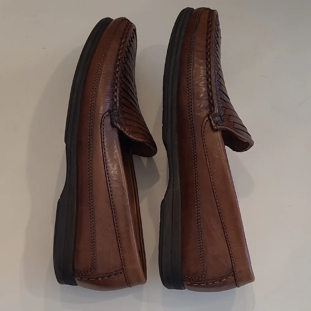 Dockers Basket Woven Leather Slip-On Classic Slide in Embossed Penny Loafer